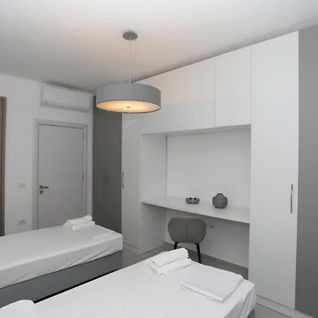 Luxury - Floor Panorama * Durrës