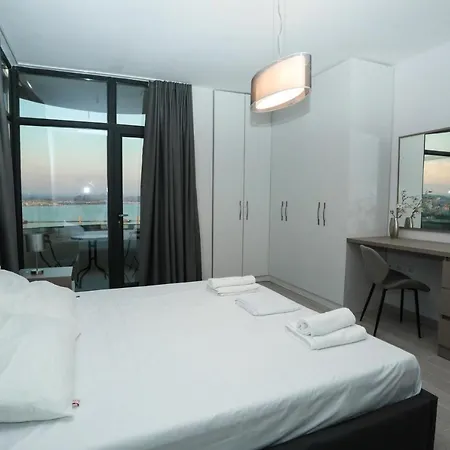 Luxury - Floor Panorama Apartment