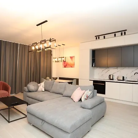 Luxury - Floor Panorama Apartment *