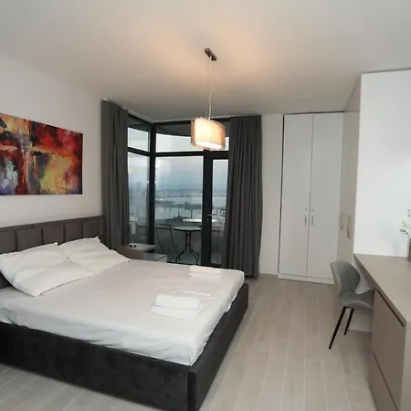 Luxury - Floor Panorama